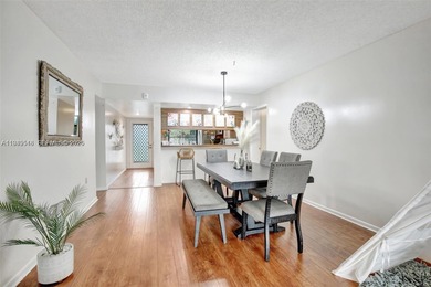 Beautiful 2BR/2BA condo in Whitehall at Pine Island Ridge, Davie on Pine Island Ridge Country Club in Florida - for sale on GolfHomes.com, golf home, golf lot