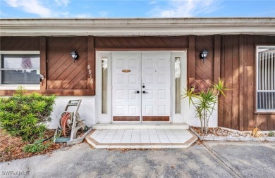 ***ACCEPTING BACK UP OFFERS - THE MULTIPLE OFFER BIDDING WAR HAS on Sara Bay Country Club in Florida - for sale on GolfHomes.com, golf home, golf lot