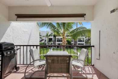 Island Living Made Easy!  Just steps from the ocean and a on Key Colony Beach Golf Course in Florida - for sale on GolfHomes.com, golf home, golf lot