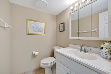 Beautiful 1 bedroom 1.5 bath ''Catamaran II'' condo at Ocean on Ocean Village Golf Course in Florida - for sale on GolfHomes.com, golf home, golf lot