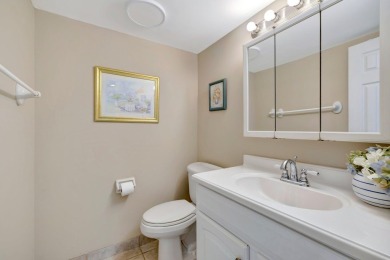 Beautiful 1 bedroom 1.5 bath ''Catamaran II'' condo at Ocean on Ocean Village Golf Course in Florida - for sale on GolfHomes.com, golf home, golf lot