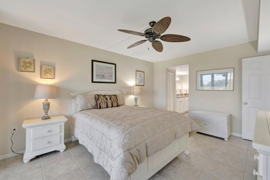 Beautiful 1 bedroom 1.5 bath ''Catamaran II'' condo at Ocean on Ocean Village Golf Course in Florida - for sale on GolfHomes.com, golf home, golf lot