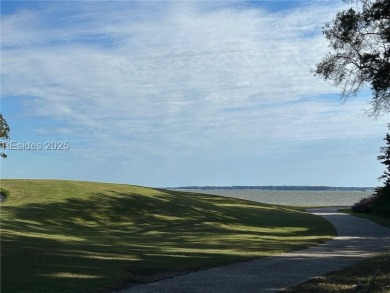 What a wonderful location - the beautiful fifth hole with the on Haig Point Golf Club in South Carolina - for sale on GolfHomes.com, golf home, golf lot