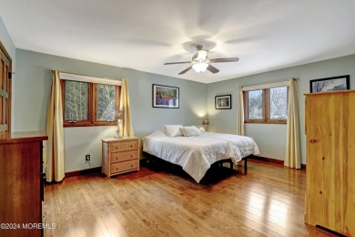 This charming 5-bedroom, 2-bath, ranch-style home is located on on Manasquan River Golf Club in New Jersey - for sale on GolfHomes.com, golf home, golf lot