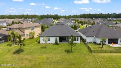 Welcome to Florida living at its finest! This beautifully on Eagle Landing Golf Club in Florida - for sale on GolfHomes.com, golf home, golf lot