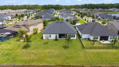 Welcome to Florida living at its finest! This beautifully on Eagle Landing Golf Club in Florida - for sale on GolfHomes.com, golf home, golf lot