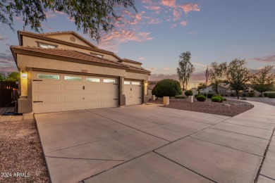 ** PRICE REDUCED $10K ** Let's make this home yours! Everyone is on Las Colinas Golf Club in Arizona - for sale on GolfHomes.com, golf home, golf lot