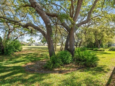1990 Palmwood Grand Bahama maintained home on the 5th fairway of on Glen Lakes Country Club in Florida - for sale on GolfHomes.com, golf home, golf lot