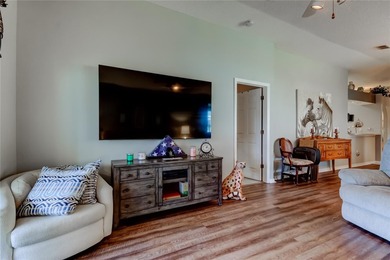 IF YOU ARE LOOKIG FOR AMAZING, WE'VE GOT IT! This move in ready on Meadow Oaks Golf and Country Club in Florida - for sale on GolfHomes.com, golf home, golf lot