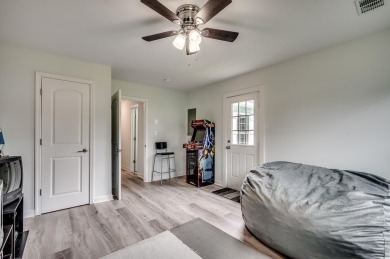 Move In Ready!  Completely renovated 2 bedroom, 2 bath home on Pine Lakes Country Club in South Carolina - for sale on GolfHomes.com, golf home, golf lot