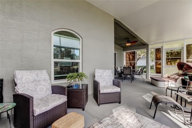 IF YOU ARE LOOKIG FOR AMAZING, WE'VE GOT IT! This move in ready on Meadow Oaks Golf and Country Club in Florida - for sale on GolfHomes.com, golf home, golf lot