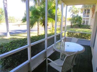 Clean and bright FIRST FLOOR 2/2 condo in wooded golf community on Vero Beach South Golf Course in Florida - for sale on GolfHomes.com, golf home, golf lot
