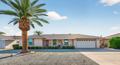 GREAT LOCATION AND SENSATIONALLY MAINTAINED! This Sun City Gem on Sun City Lakes West and East in Arizona - for sale on GolfHomes.com, golf home, golf lot