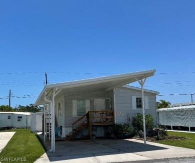 NEW ROOF 11/2024....... Welcome home is whispered as you open on Breckenridge Golf and Country Club in Florida - for sale on GolfHomes.com, golf home, golf lot