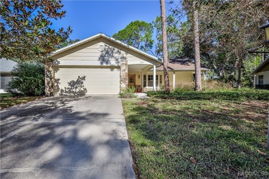 This charming Buttonwood model is a 2-bedroom, 2-bathroom 2-car on Timber Pines Golf Course in Florida - for sale on GolfHomes.com, golf home, golf lot