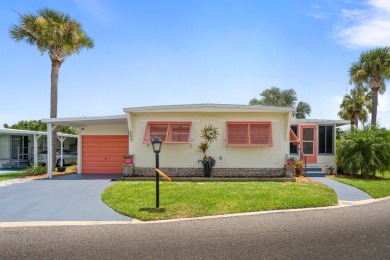 LOCATION, LOCATION! -- Spacious Island Home with tons of Natural on Spessard Holland Golf Course in Florida - for sale on GolfHomes.com, golf home, golf lot