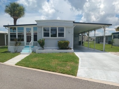 LOCATION, LOCATION! -- Fully Furnished 2/2 in Great Condition -- on Spessard Holland Golf Course in Florida - for sale on GolfHomes.com, golf home, golf lot