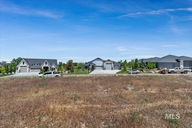 Build your dream home in the Timberstone Golf Course community! on Timberstone Golf Course in Idaho - for sale on GolfHomes.com, golf home, golf lot