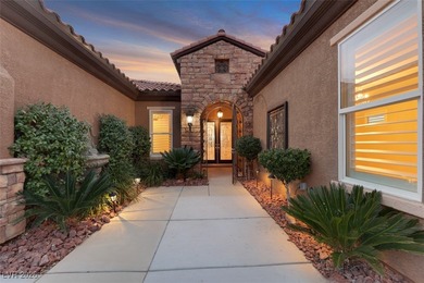 Pristine Charleston model,2 ensuites,den,2.5 baths,3 car grg. An on Revere Golf Club in Nevada - for sale on GolfHomes.com, golf home, golf lot