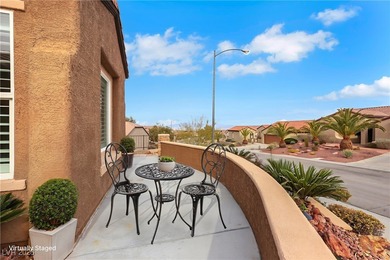 Pristine Charleston model,2 ensuites,den,2.5 baths,3 car grg. An on Revere Golf Club in Nevada - for sale on GolfHomes.com, golf home, golf lot