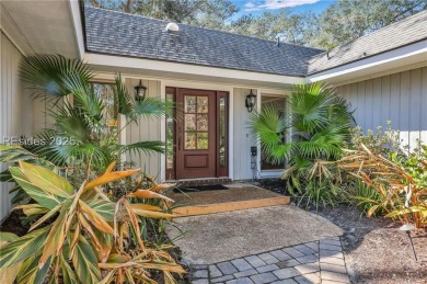 Located in the heart of Sea Pines, 2 Heritage Rd offers prime on Harbour Town Golf Links in South Carolina - for sale on GolfHomes.com, golf home, golf lot