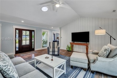 Located in the heart of Sea Pines, 2 Heritage Rd offers prime on Harbour Town Golf Links in South Carolina - for sale on GolfHomes.com, golf home, golf lot