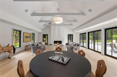 EAST WINDS. Set in the middle of lush, level lawns, 76 East on Waccabuc Country Club in New York - for sale on GolfHomes.com, golf home, golf lot