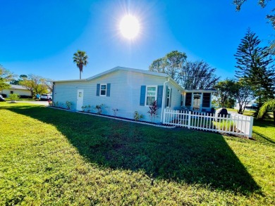 Beautiful 2-Bedroom Home in Pine Lakes Country Club    Welcome on Pine Lakes Country Club in Florida - for sale on GolfHomes.com, golf home, golf lot