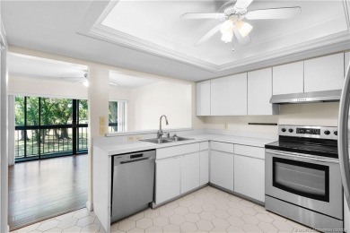 Welcome to penthouse-style living in Meadowood Golf  Tennis on Meadowood Golf and Tennis Club in Florida - for sale on GolfHomes.com, golf home, golf lot