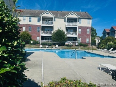 Nice 2-bedroom 2 full bath condo unit near King's Grant Golf and on Kings Grant Golf and Country Club in North Carolina - for sale on GolfHomes.com, golf home, golf lot