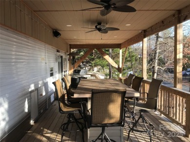 Awesome unit here in the park. 2002 Breckenridge Park Model on The Tillery Tradition Country Club in North Carolina - for sale on GolfHomes.com, golf home, golf lot