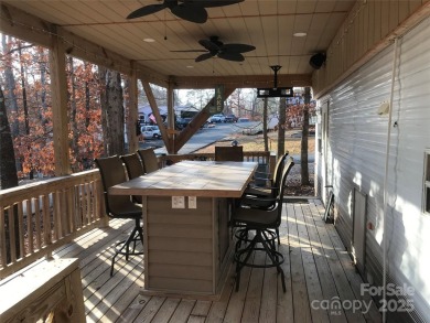 Awesome unit here in the park. 2002 Breckenridge Park Model on The Tillery Tradition Country Club in North Carolina - for sale on GolfHomes.com, golf home, golf lot