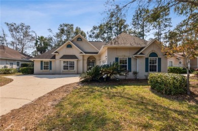 This property offers a spacious 3-bedroom, 2-bath layout with a on Laurel Island Links in Georgia - for sale on GolfHomes.com, golf home, golf lot