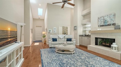 This 2 bedroom, 2 bath Villa is the perfect place to live an on TPC Prestancia in Florida - for sale on GolfHomes.com, golf home, golf lot