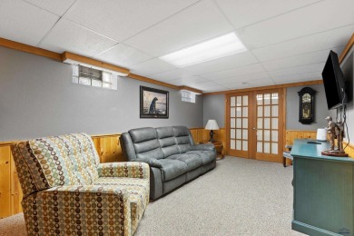 TURNKEY CABIN RETREAT. This three-level cabin sits in the pines on  in South Dakota - for sale on GolfHomes.com, golf home, golf lot