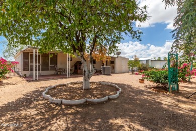 2 bedroom 1.5 bath home on a Cul-de-sac with a fenced  in back on Fountain of the Sun Country Club in Arizona - for sale on GolfHomes.com, golf home, golf lot