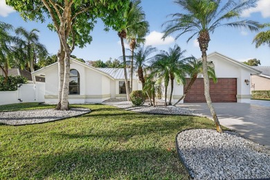 NO HOA Stunning LARGE 2,113 SQFT. Ranch in ''La Mancha'' 3 Bed/3 on Village Golf Club in Florida - for sale on GolfHomes.com, golf home, golf lot