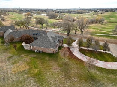 Nestled in the prestigious Walnut Hills neighborhood, this on La Paloma Golf Club in Texas - for sale on GolfHomes.com, golf home, golf lot