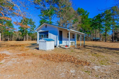 Attention all golfers or golfing enthusiasts: Located on the on Majestic Pines Golf and Country Club in North Carolina - for sale on GolfHomes.com, golf home, golf lot