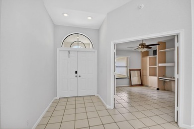 NO HOA Stunning LARGE 2,113 SQFT. Ranch in ''La Mancha'' 3 Bed/3 on Village Golf Club in Florida - for sale on GolfHomes.com, golf home, golf lot