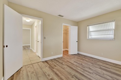 Beautifully maintained single family 2BR/1BA home with flexible on Leisureville Community Golf Course in Florida - for sale on GolfHomes.com, golf home, golf lot