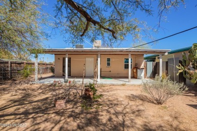 Mid-Century bungalow with large covered back patio, generous lot on Randolph Park Golf Courses in Arizona - for sale on GolfHomes.com, golf home, golf lot