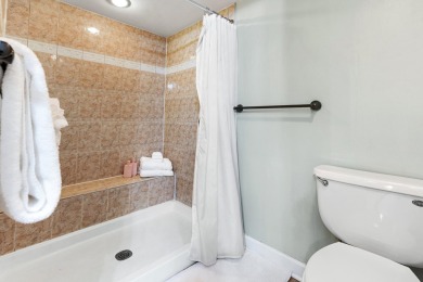 Welcome to resort living in this 2-bedroom, 2-bath condo on Sandestin Golf and Beach Resort - The Links in Florida - for sale on GolfHomes.com, golf home, golf lot
