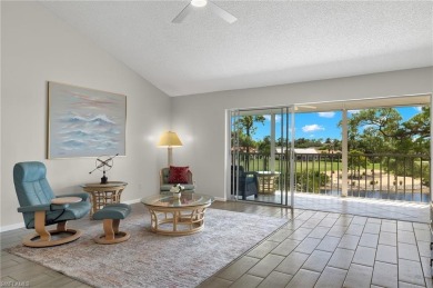 STUNNING LAKE & GOLF COURSE VIEWS! This light & bright 2 bedroom on Royal Wood Golf and Country Club in Florida - for sale on GolfHomes.com, golf home, golf lot