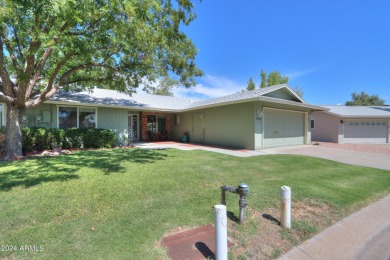 Location Location Location! Beautiful panoramic window views of on Ahwatukee Country Club in Arizona - for sale on GolfHomes.com, golf home, golf lot