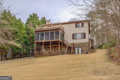 Welcome to this beautifully renovated lakefront home in Turtle on Turtle Cove Golf Course in Georgia - for sale on GolfHomes.com, golf home, golf lot