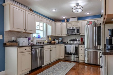 Welcome to the neighborhood of Eagle Trace Golf Course and the on Eagle Trace Golf Course in Kentucky - for sale on GolfHomes.com, golf home, golf lot