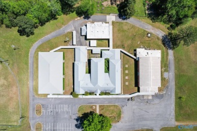 Prime 20-acre waterfront property w/ approx. 2700 feet of main on Gunters Landing in Alabama - for sale on GolfHomes.com, golf home, golf lot
