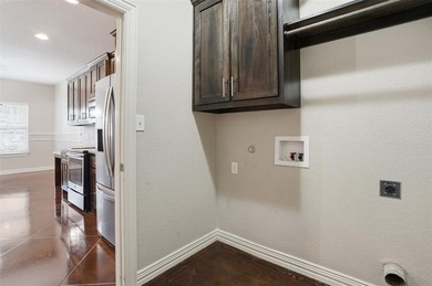 Wow...........MOVE IN READY UPDATED 4 3 2 on a large .39 acre on Pecan Plantation Country Club in Texas - for sale on GolfHomes.com, golf home, golf lot