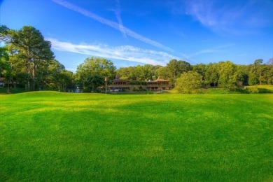 Highly sought after 1 bed 1 bath flat with sunroom gated Cross on Cross Creek Golf Course in Georgia - for sale on GolfHomes.com, golf home, golf lot